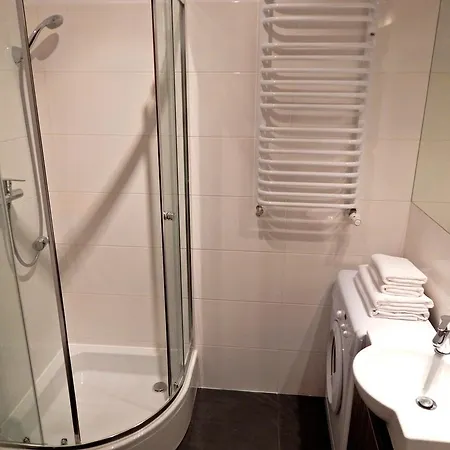 Class Apartment *